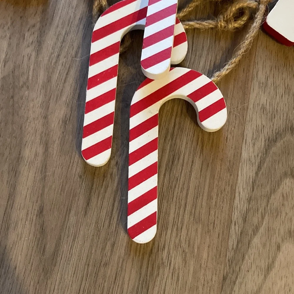 Rae Dunn Christmas Garland